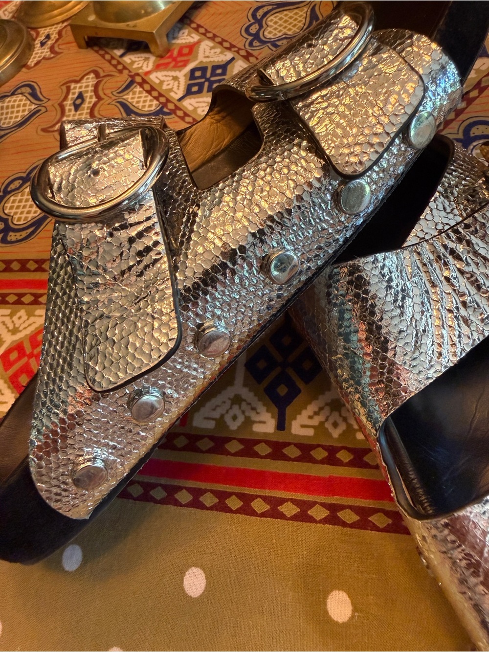 Isabel Marant Lennyo Metallic Snakeskin Silver Slide Sandals - Picture 7 of 10